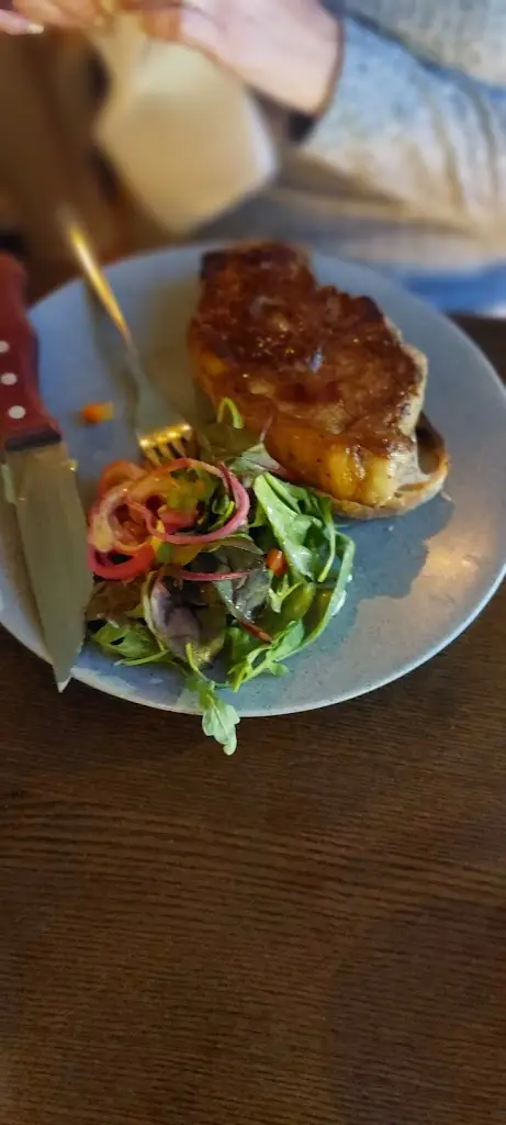 Menu_The Squealing Pig Bar & Restaurant_County Monaghan_image_7