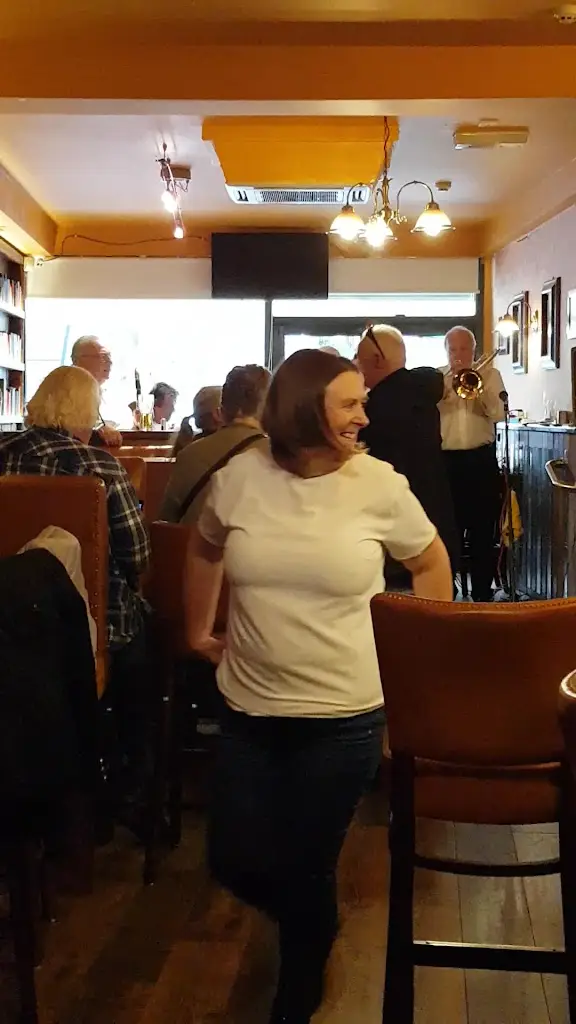 The Squealing Pig Bar & Restaurant_County Monaghan_slider_image_2