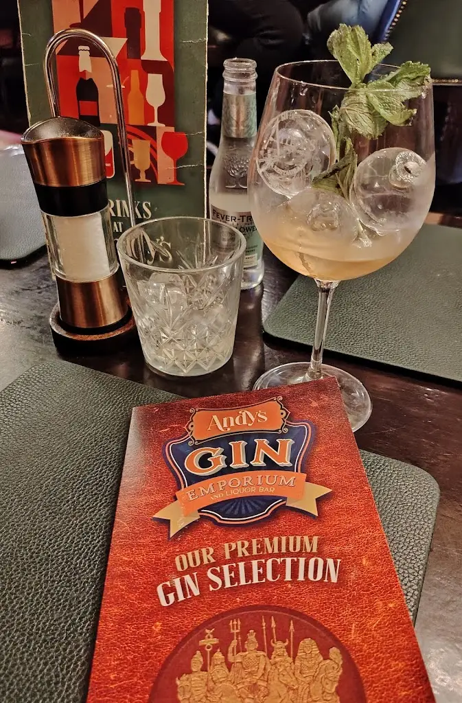 Virginija Jonaitiene_Andy's Bar & Restaurant_County Monaghan_avis