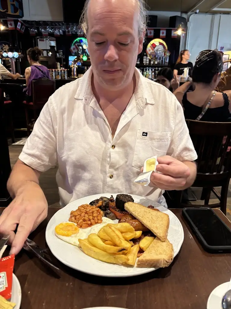 Valeria “pikedama” Pike_The View Restaurant Bar_County Monaghan_review