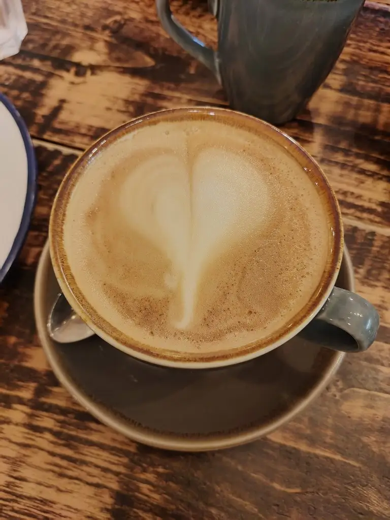 Menu_Tank and Skinny's_Muff_image_5