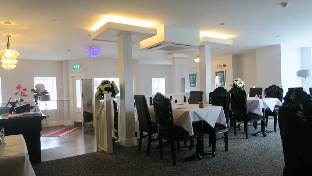 INDIAN TANDOORI RESTAURANT. Virginia. Cavan_Virginia_slider_image_3