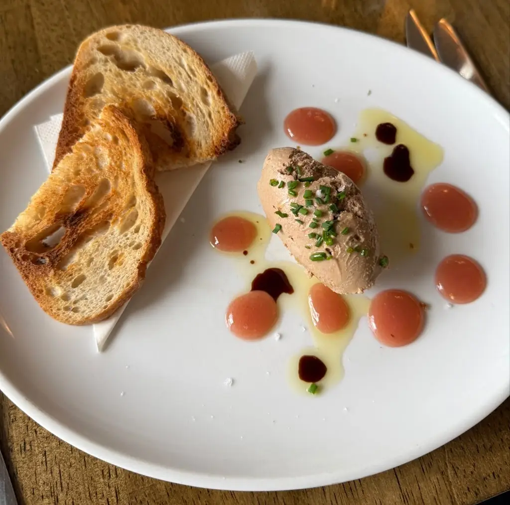 Akram M_Bridge Bar Restaurant_Ramelton_reseña