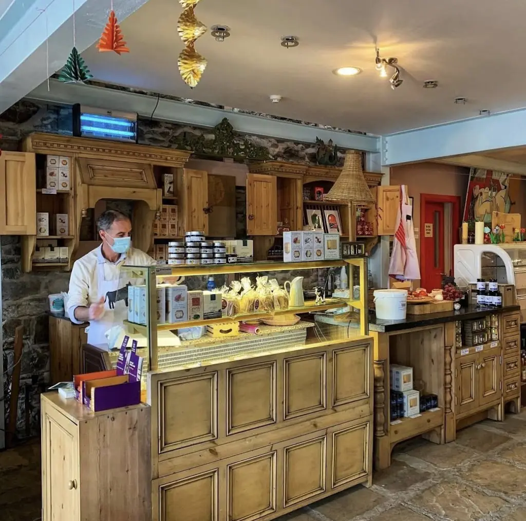 The Blue Goat Ramelton: Artisan Food Store restaurant in Ramelton