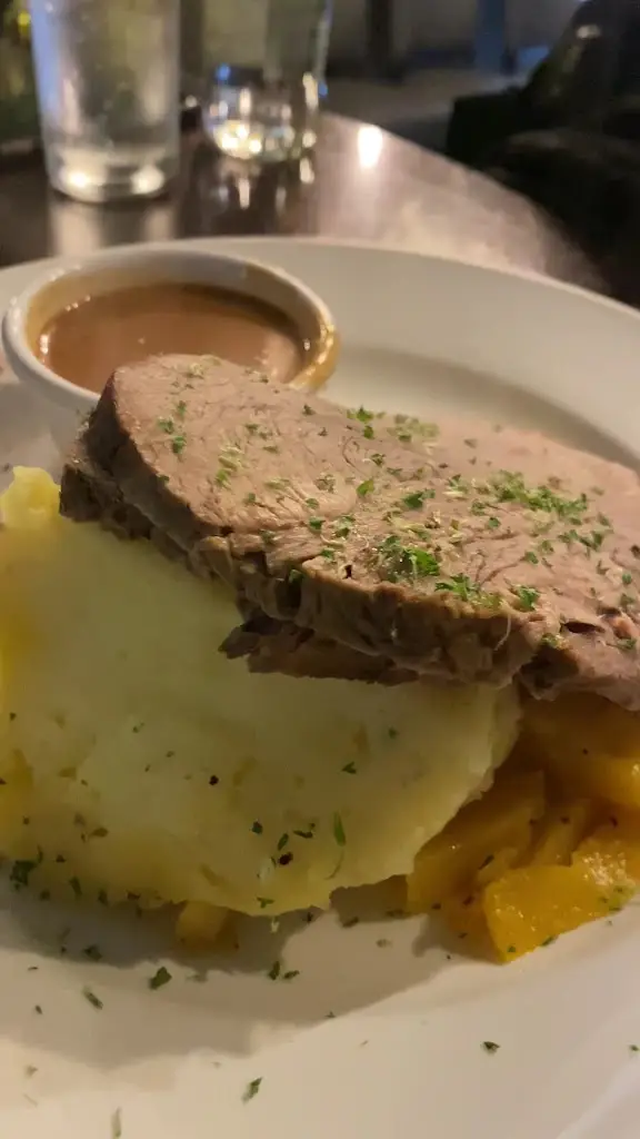 Luca's Restaurant Letterkenny_Letterkenny_slider_image_2