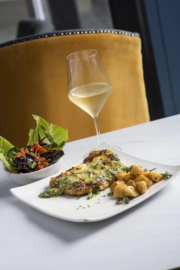 The Orchard Gastropub & Garden_Letterkenny_slider_image_3