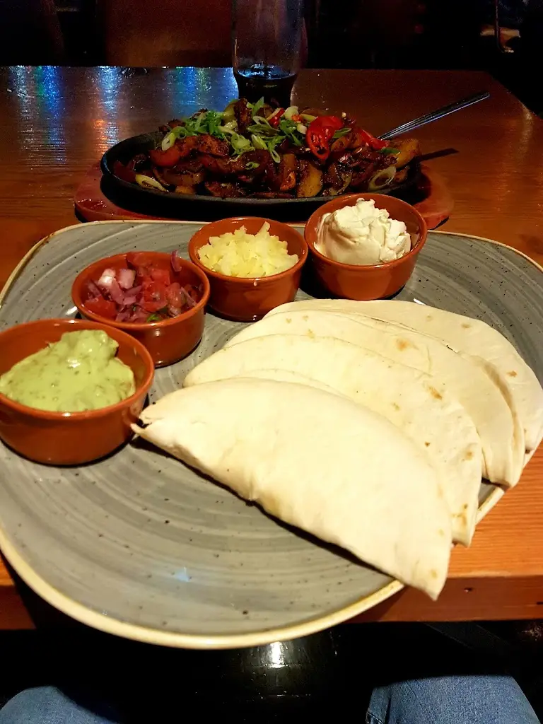 Menu_Warehouse Bar + Kitchen_Letterkenny_immagine_7