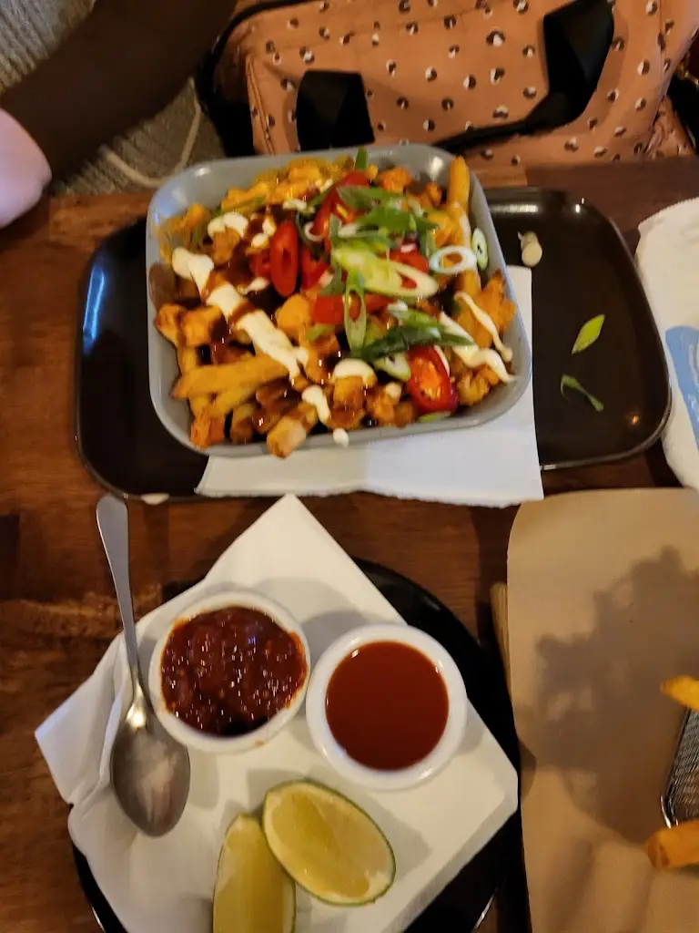 Aaron Marsh_Snugborough_Letterkenny_reseña