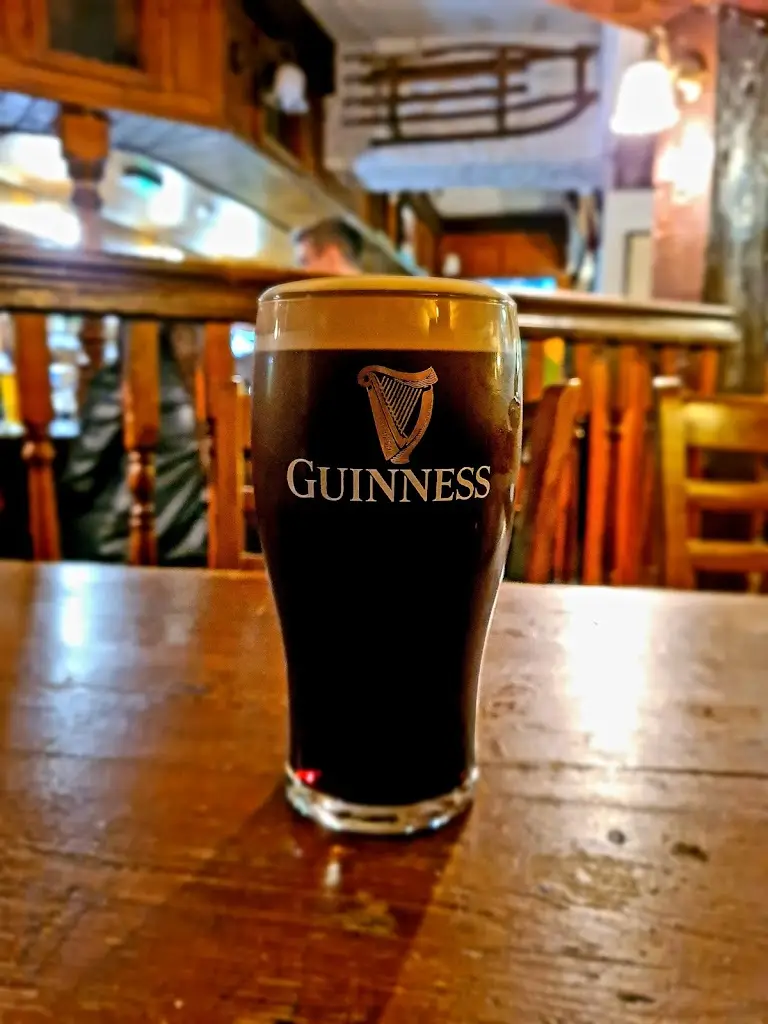 Maguires Bar_Moville_slider_image_2