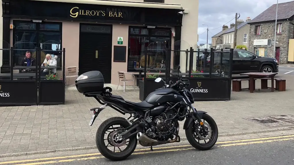 Gilroy's Bar_Inishcrone_slider_image_2