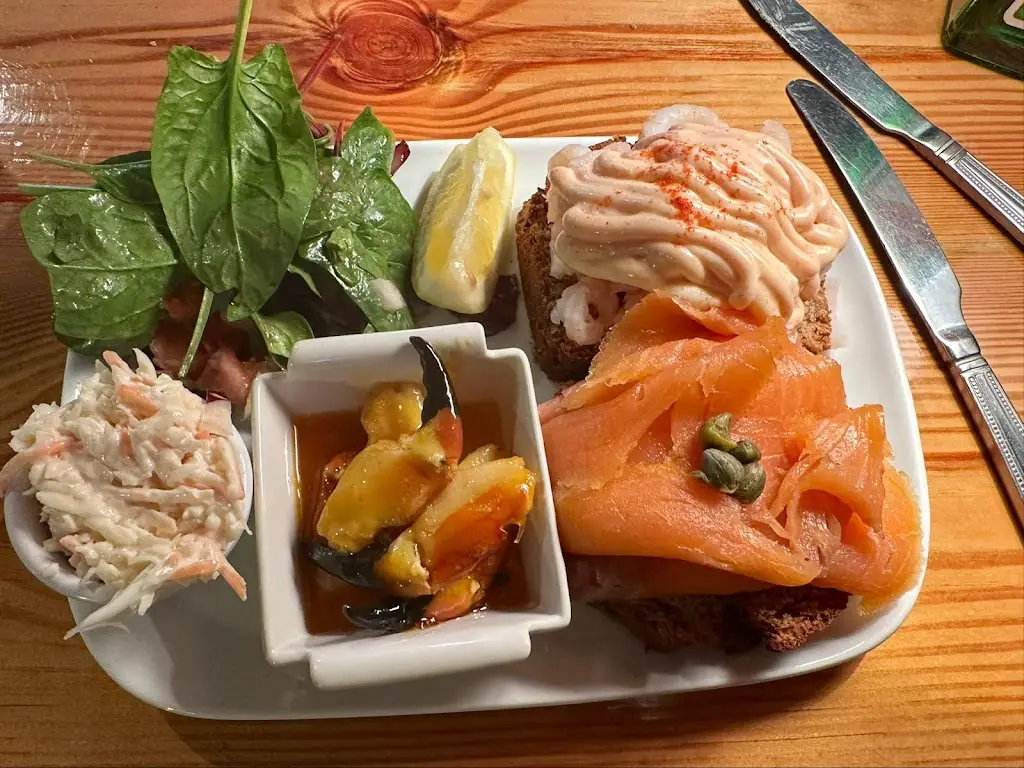 Menu_Pilot Bar_Inishcrone_image_8