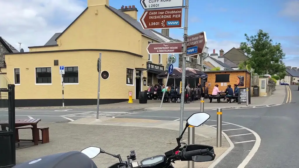 Pilot Bar_Inishcrone_slider_image_2