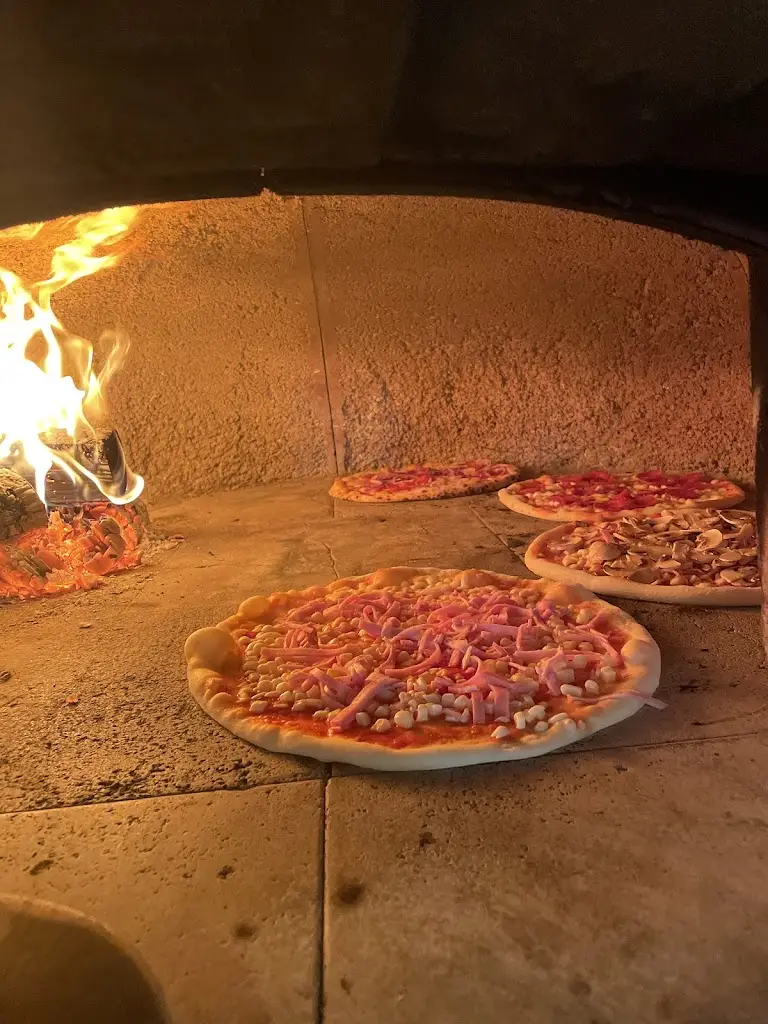 Menu_La Piazzetta Pizzeria Enniscrone_Inishcrone_image_2