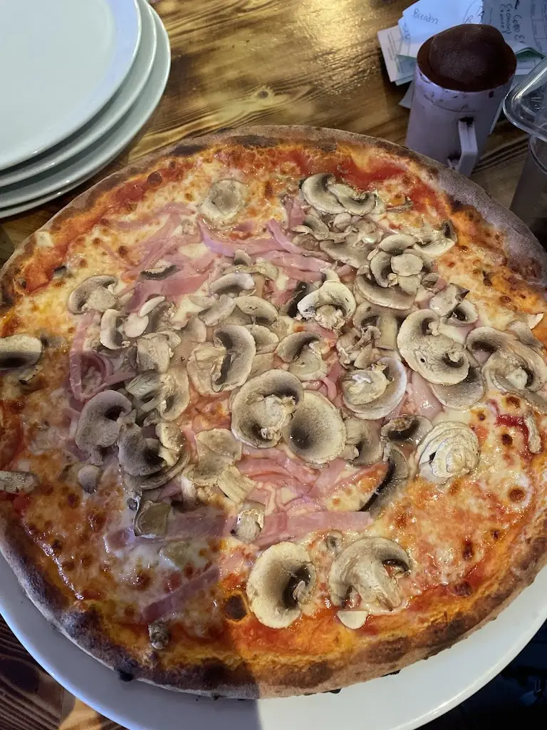 Menu_La Piazzetta Pizzeria Enniscrone_Inishcrone_image_5