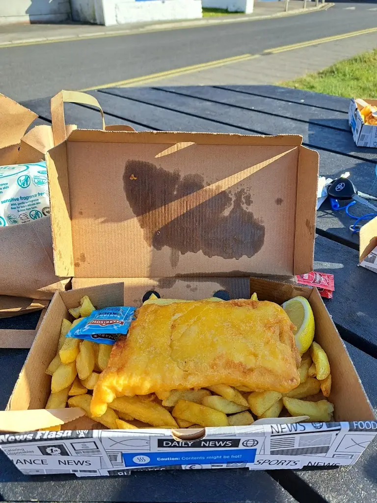 Richard Hazell_Fry Days Takeaway_Inishcrone_review