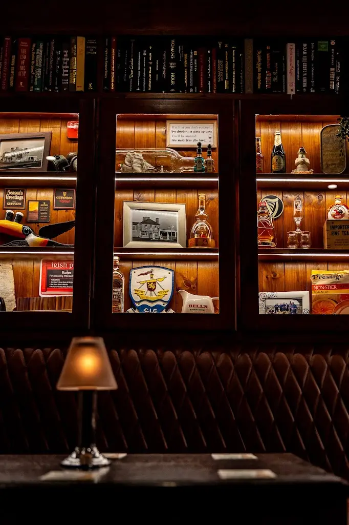 Lydon’s Bar & Restaurant_Claregalway_slider_image_1