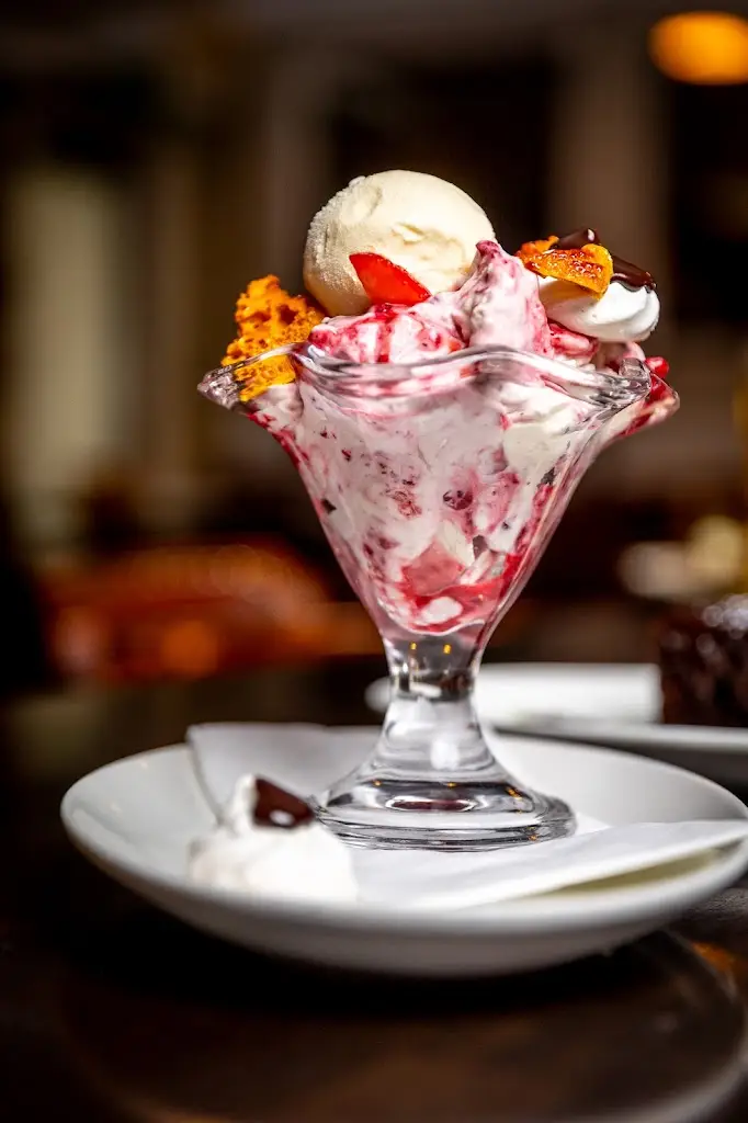 Lydon’s Bar & Restaurant_Claregalway_slider_image_2