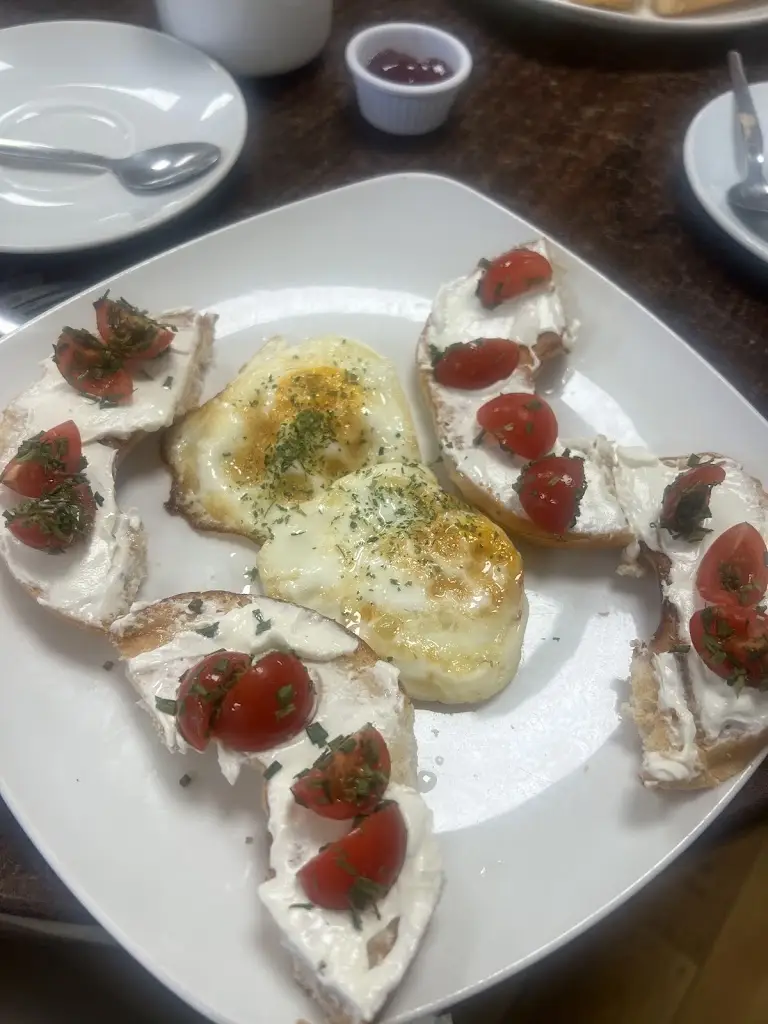 Kara Speck_Cafe Rose_Portumna_review