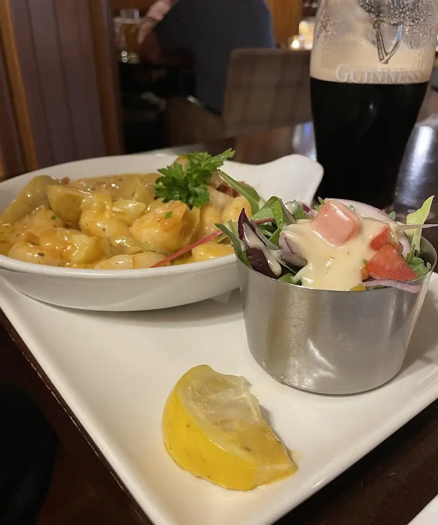 Monika Ploch_Keanes Oranmore_Oranmore_reseña