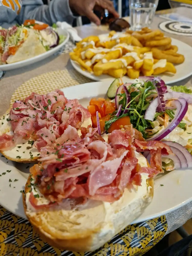 Menu_Lettuce Eat_Swinford_image_6