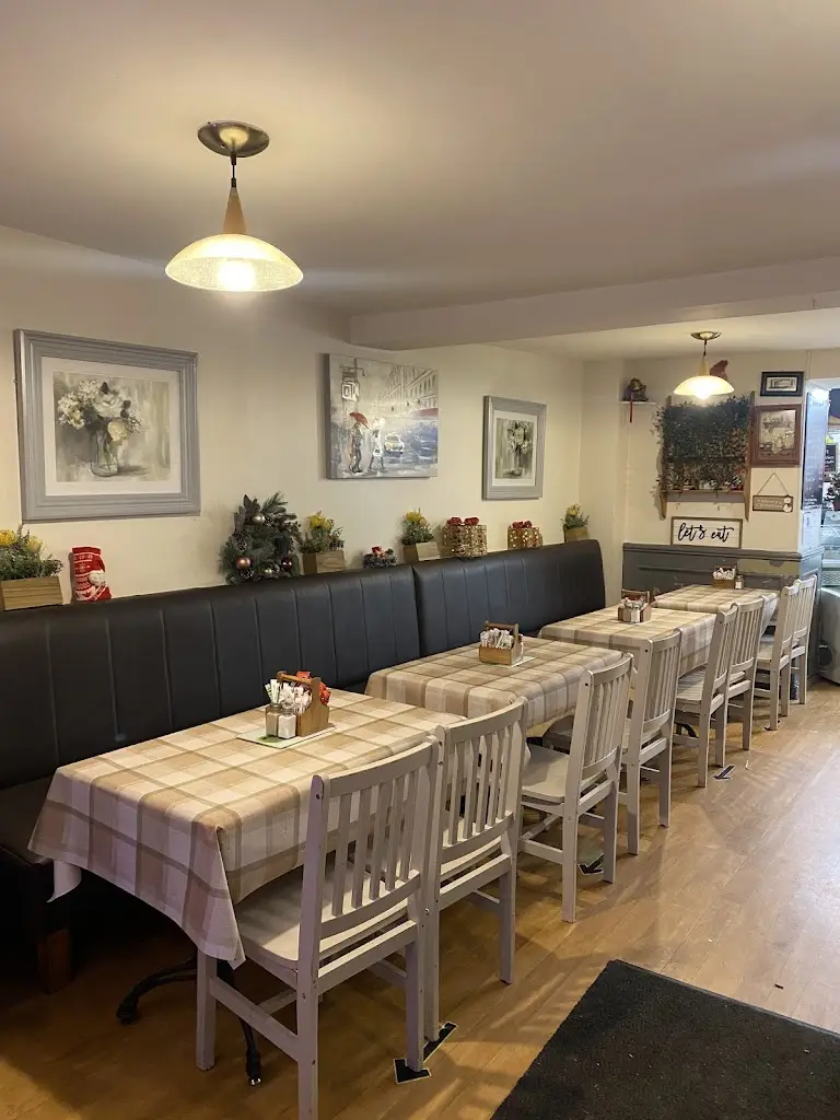 Lettuce Eat_Swinford_slider_image_3