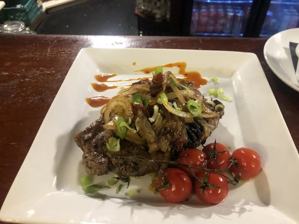 Michael Kennedy_roots bar and restaurant_Abbeyleix_Bewertung