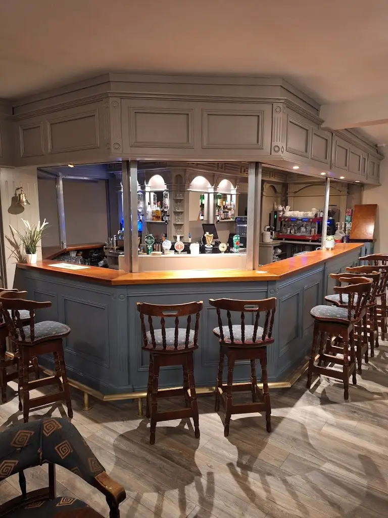 roots bar and restaurant_Abbeyleix_slider_image_1