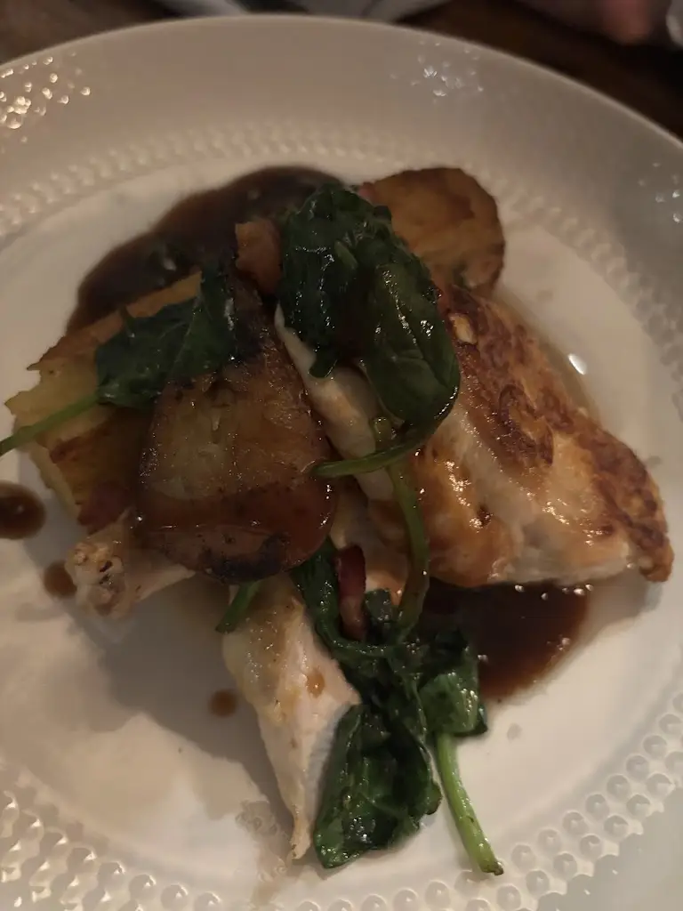 Rebeka Kotuľáková_Gather_Tuam_review