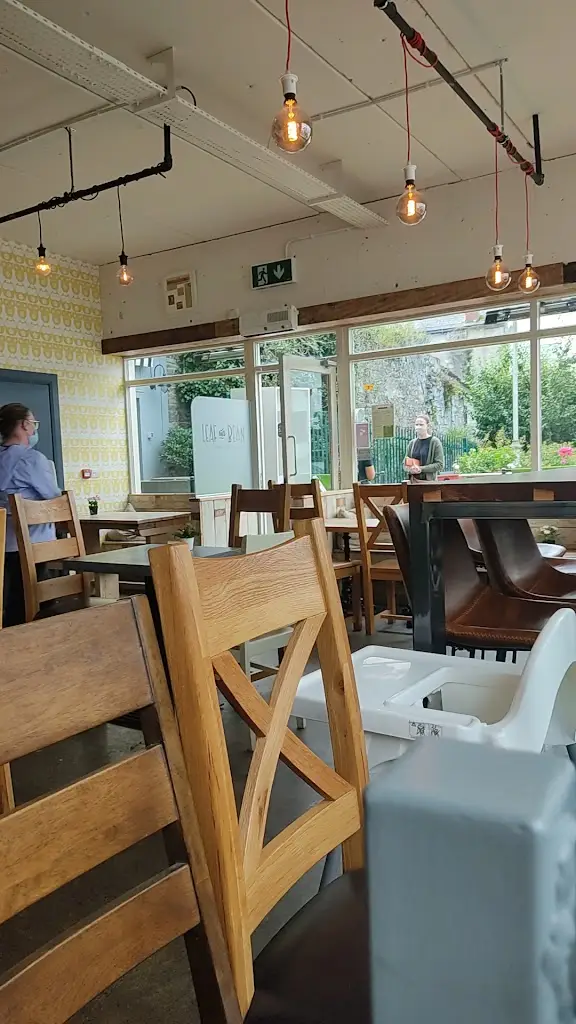 Leaf and Bean_Tuam_slider_image_2