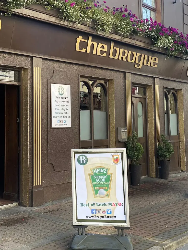 The Brogue Bar & Grill_Tuam_slider_image_1
