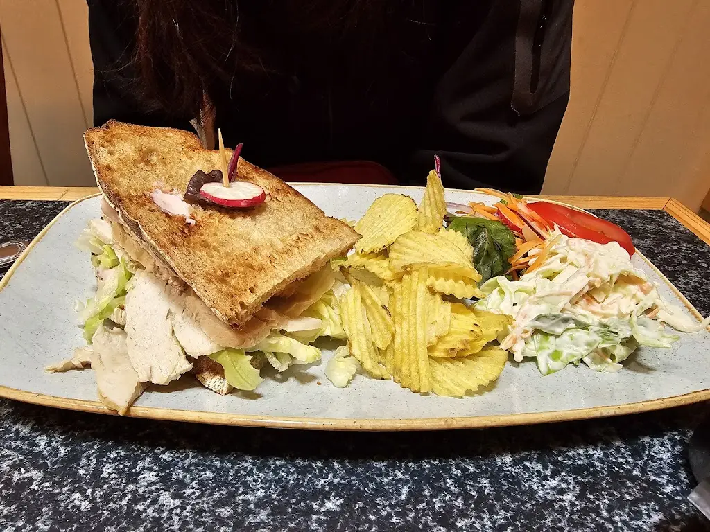 Hayden Tin_Hopes Bakery & Coffee Shop_Loughrea_recensione