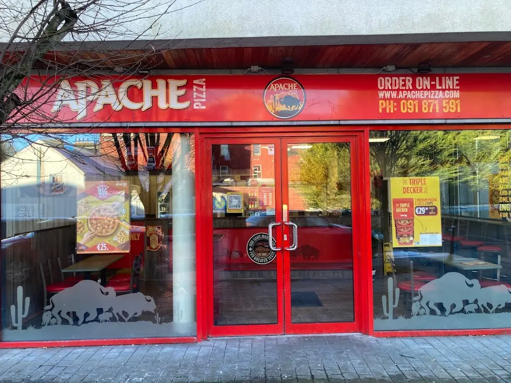 Apache Pizza Loughrea Restaurant in Loughrea