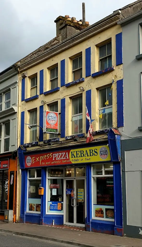 Express Pizza Kebabs restaurant in Loughrea