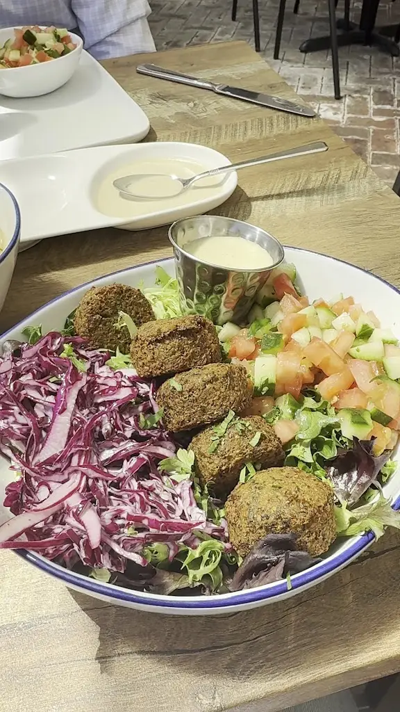 The Golden Goose_Ardee_slider_image_2