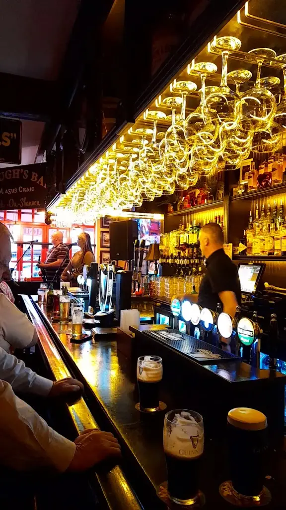 McHugh's Bar_Carrick-on-Shannon_slider_image_2