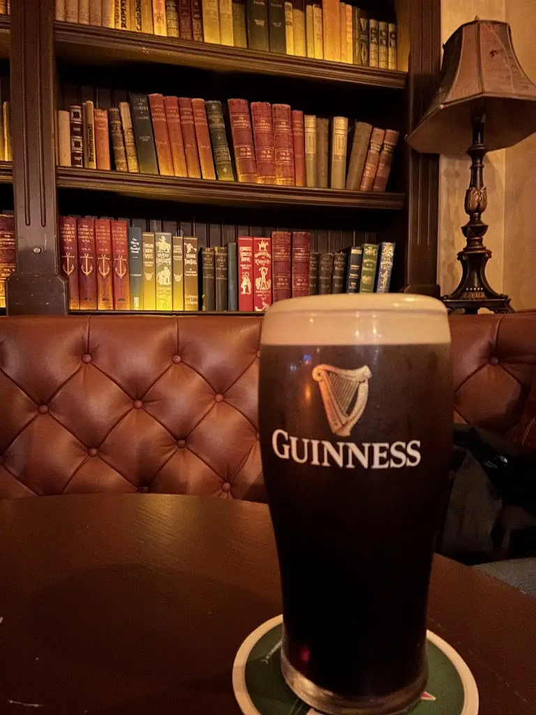 McHugh's Bar_Carrick-on-Shannon_slider_image_3