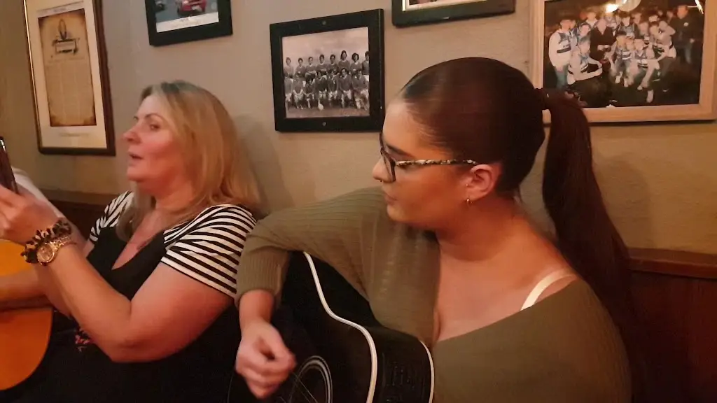 McDonnells Bar & Undertakers_Belmullet_slider_image_2