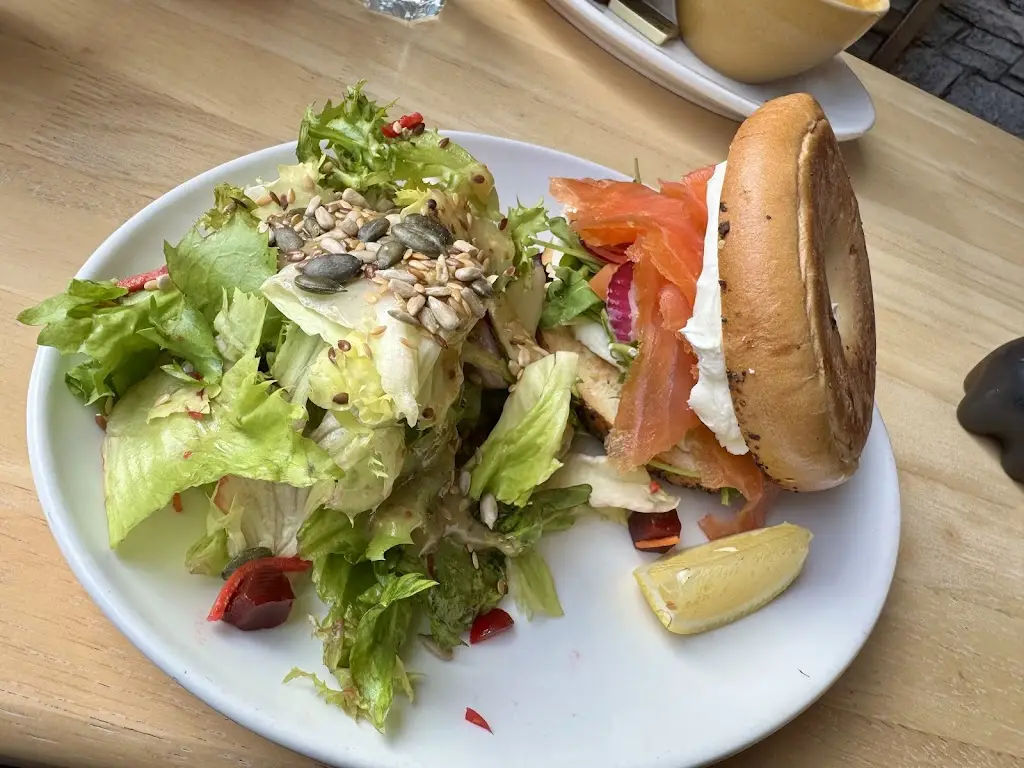 Loaves and Fishes_Athlone_slider_image_1