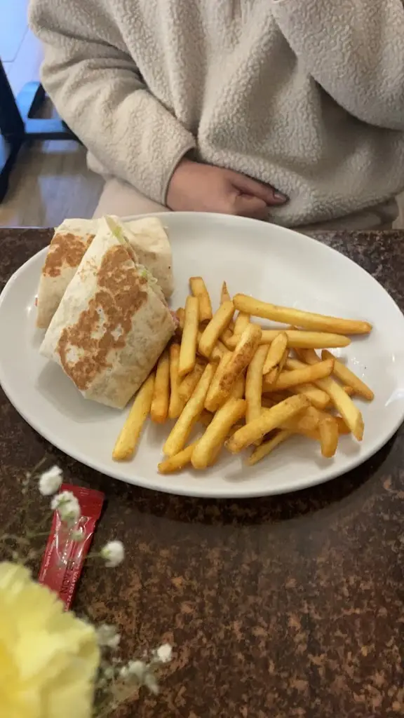 D_Moments Cafe & Restaurant_An Longfort_Bewertung