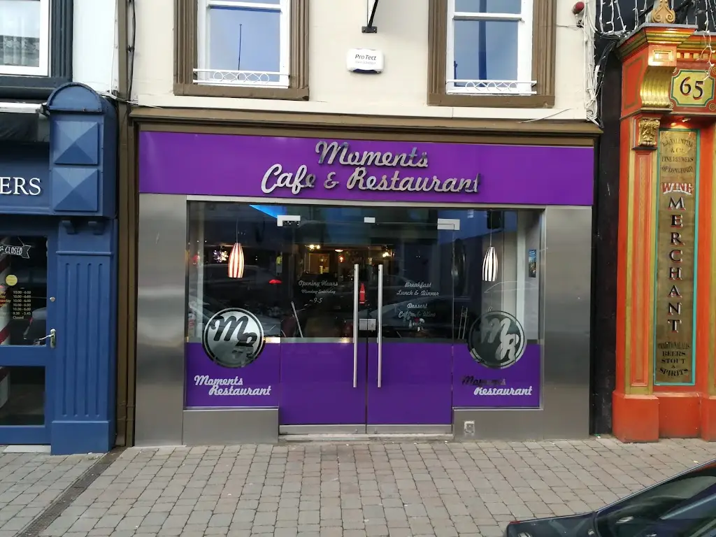 Moments Cafe & Restaurant Restaurant in An Longfort