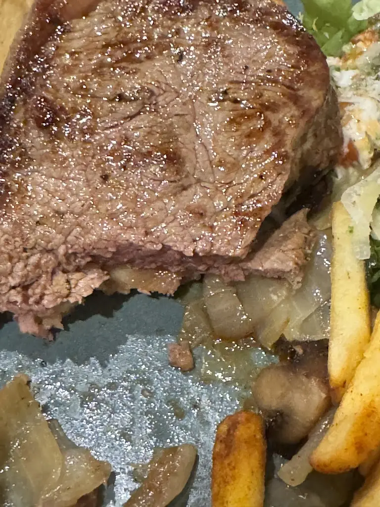 Sandra Nuzio_Take 2 Restaurant_An Longfort_review