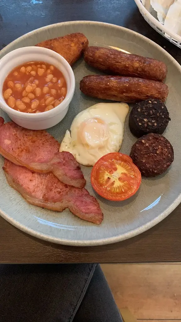 Angelina H H_The Courtyard Cafe and Bakery (Longford)_An Longfort_review