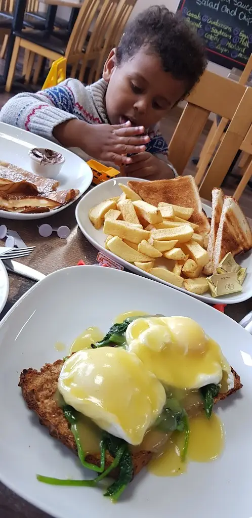 Olga Skrypka_European Cafe and Bistro_An Longfort_recensione