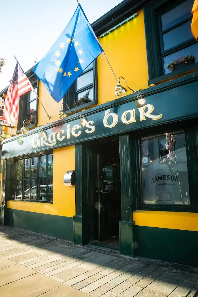 Gracie’s Bar, Carrick-On-Shannon restaurant in Carrick-on-Shannon