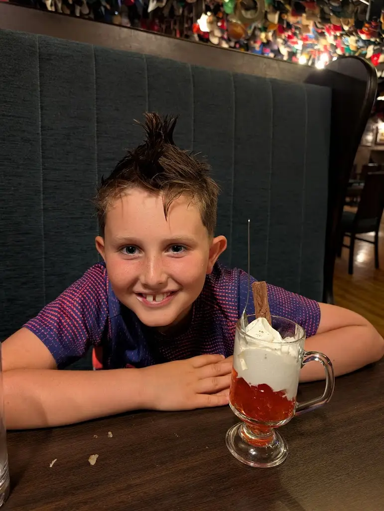 Dee Roberts_The Snailbox Restaurant, Bar & Accommodation_An Mhí_recensione