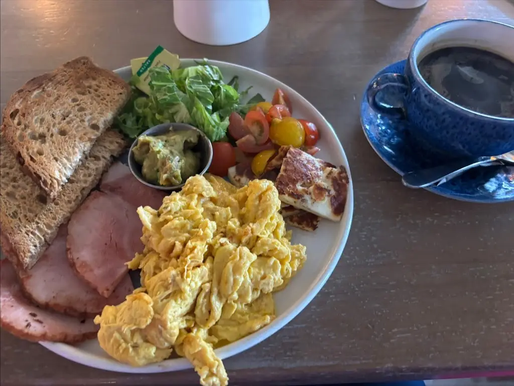 Robert McGivney_Gourmet Food Parlour Dunshaughlin_An Mhí_avis