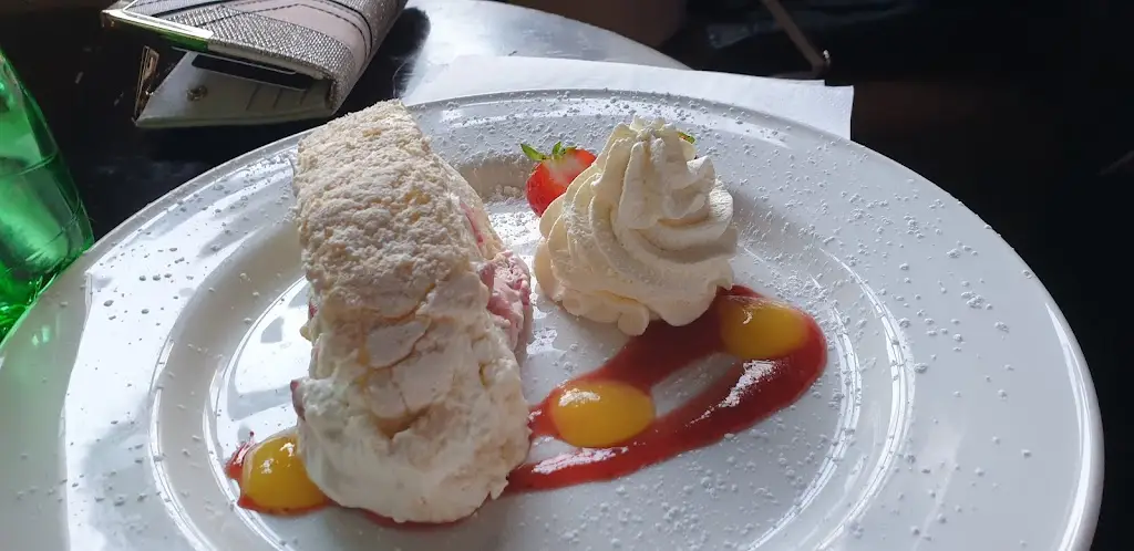 Menu_Whytes Bar and Restaurant_An Mhí_image_7