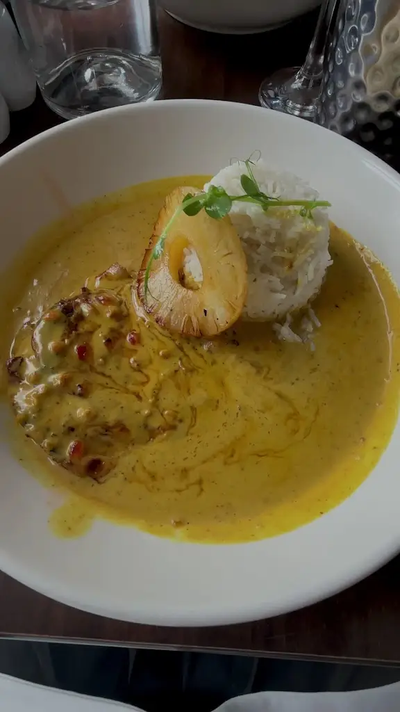 Comfort Myam_Fifty50 Navan_An Mhí_review