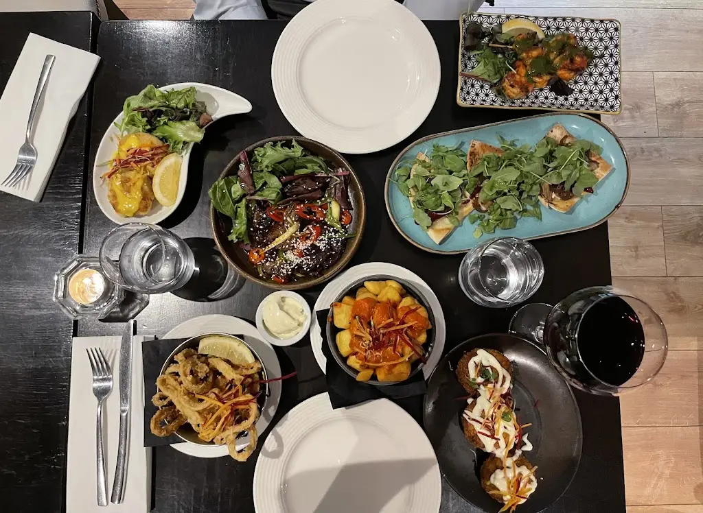 Crave_An Mhí_slider_image_2