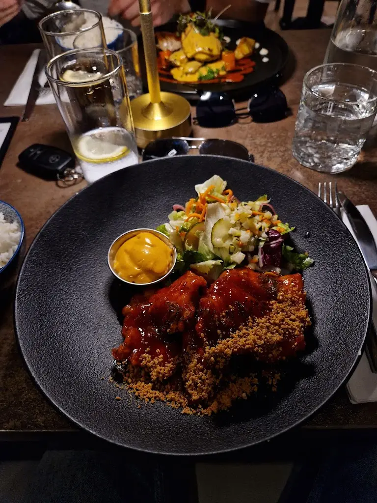 Noah Bots_LUVIDA Restaurant_An Mhí_review